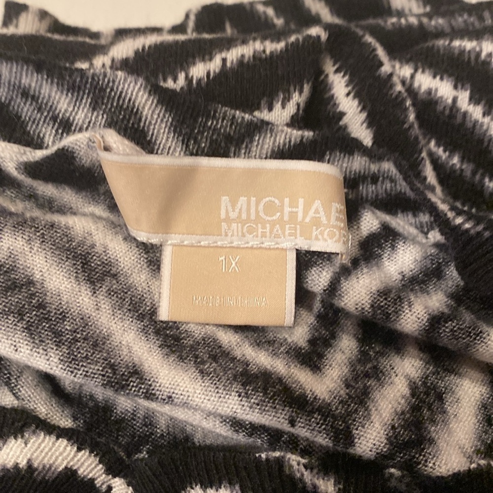 1X Michael Michael Kors shirt - black and white animal print - Picture 3 of 4